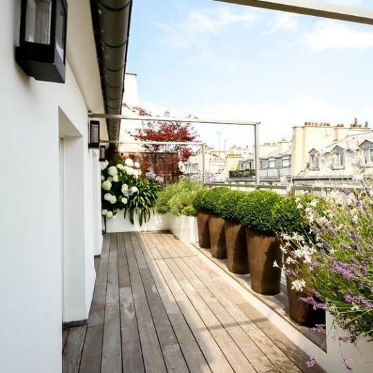 Balcon avec jardin décoration inspiration