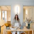 Architecte d'intérieur à Toulouse, dans un bureau avec décoration intérieure moderne.