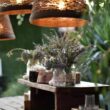 Tableau décoratif avec vases et luminaires